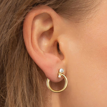 18K Yellow Gold Midi Galaxy Wrap Hoop™ Earring with Pearl & White Diamond