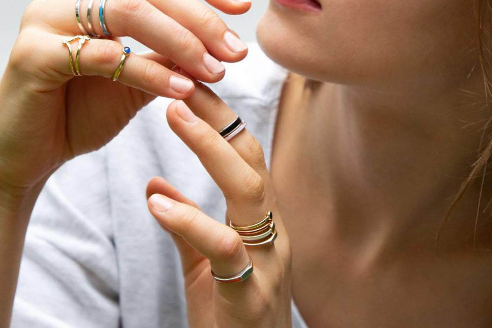 The Pinky Ring’s Meaning: A Complete Pinky Ring Guide