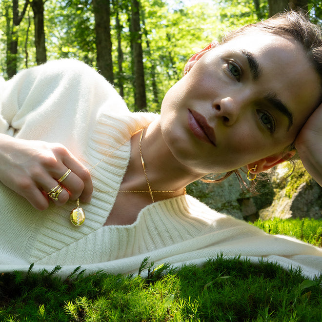 Lockets as Modern Cabinets of Curiosity