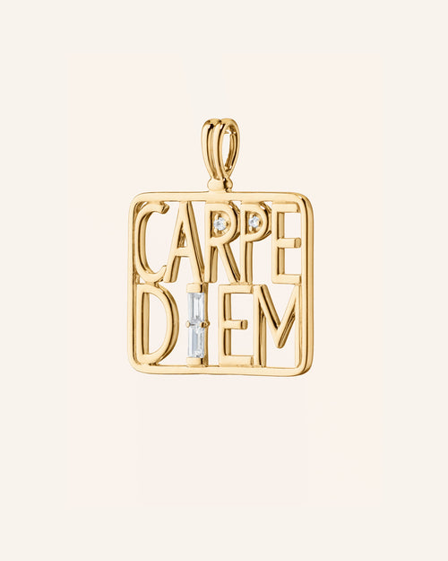 Carpe Diem Medallion