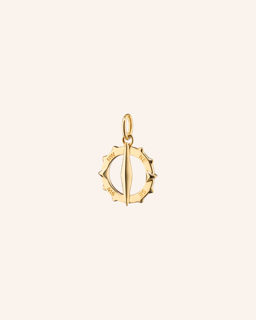 Small Points North Compass in 18K Yellow Gold