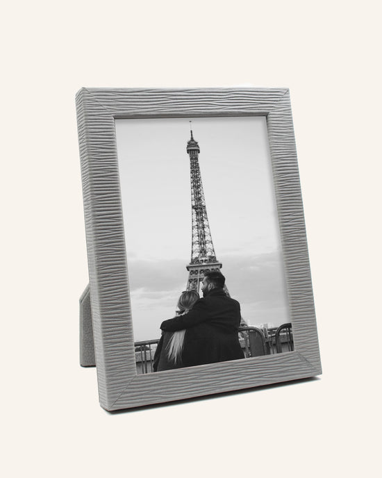 Grey Rippled Leather Photographer's Molding Frame