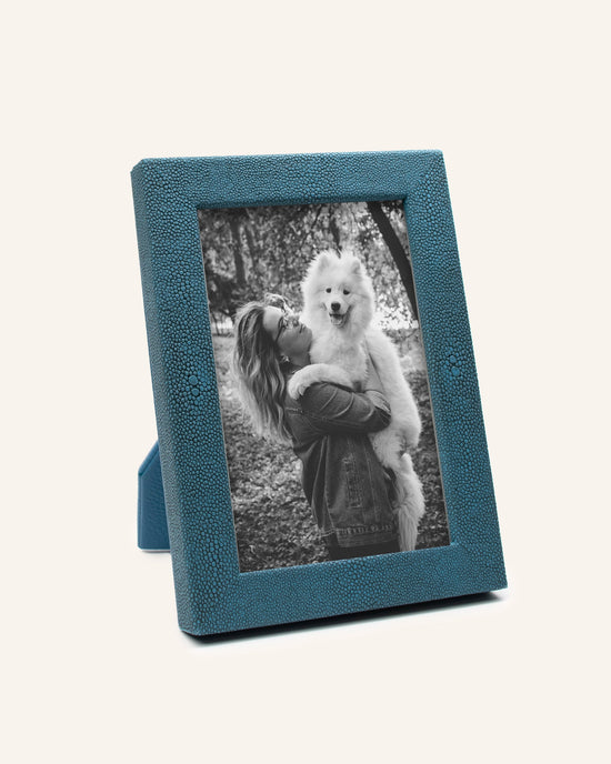 Blue Leather Embossed Stingray Photographer's Molding Frame