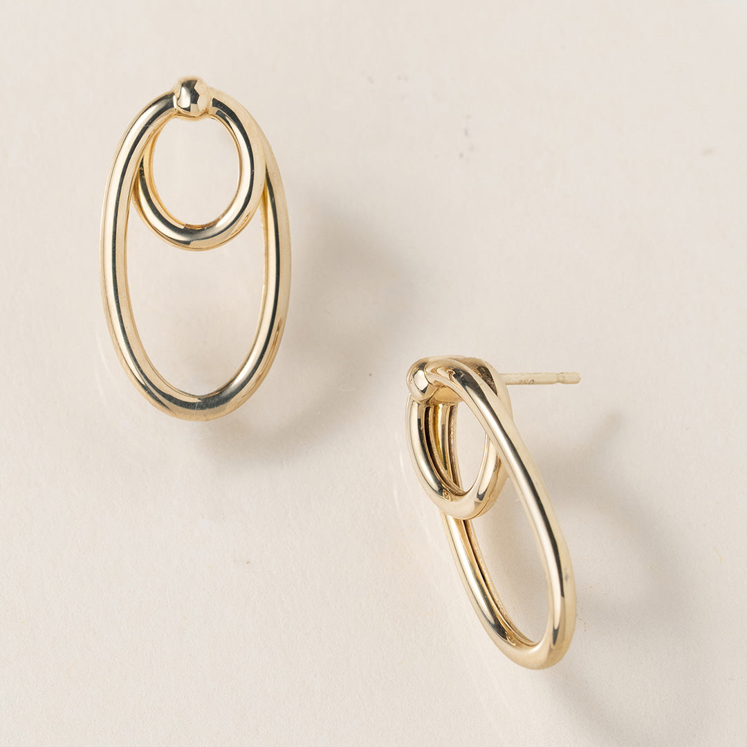 18K Gold Gifts Under $2500