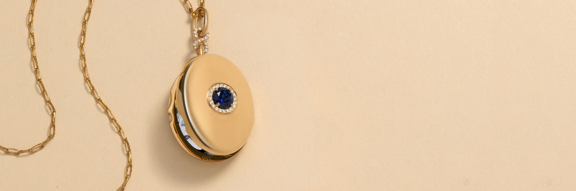 Oval Lockets
