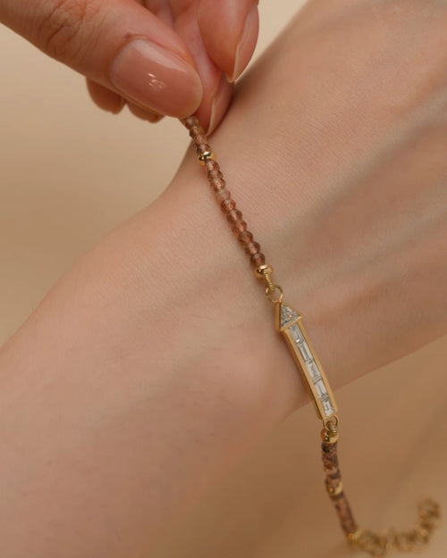 {* https://cdn.shopify.com/videos/c/o/v/38c8e42772ae4ea3810b961e037961ae.mp4 *}