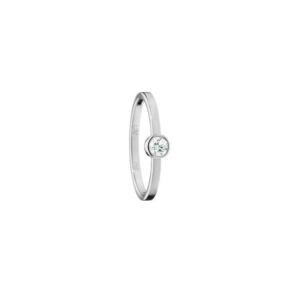 
  
    Recycled 18K White Gold and Round Diamond Ring
  
